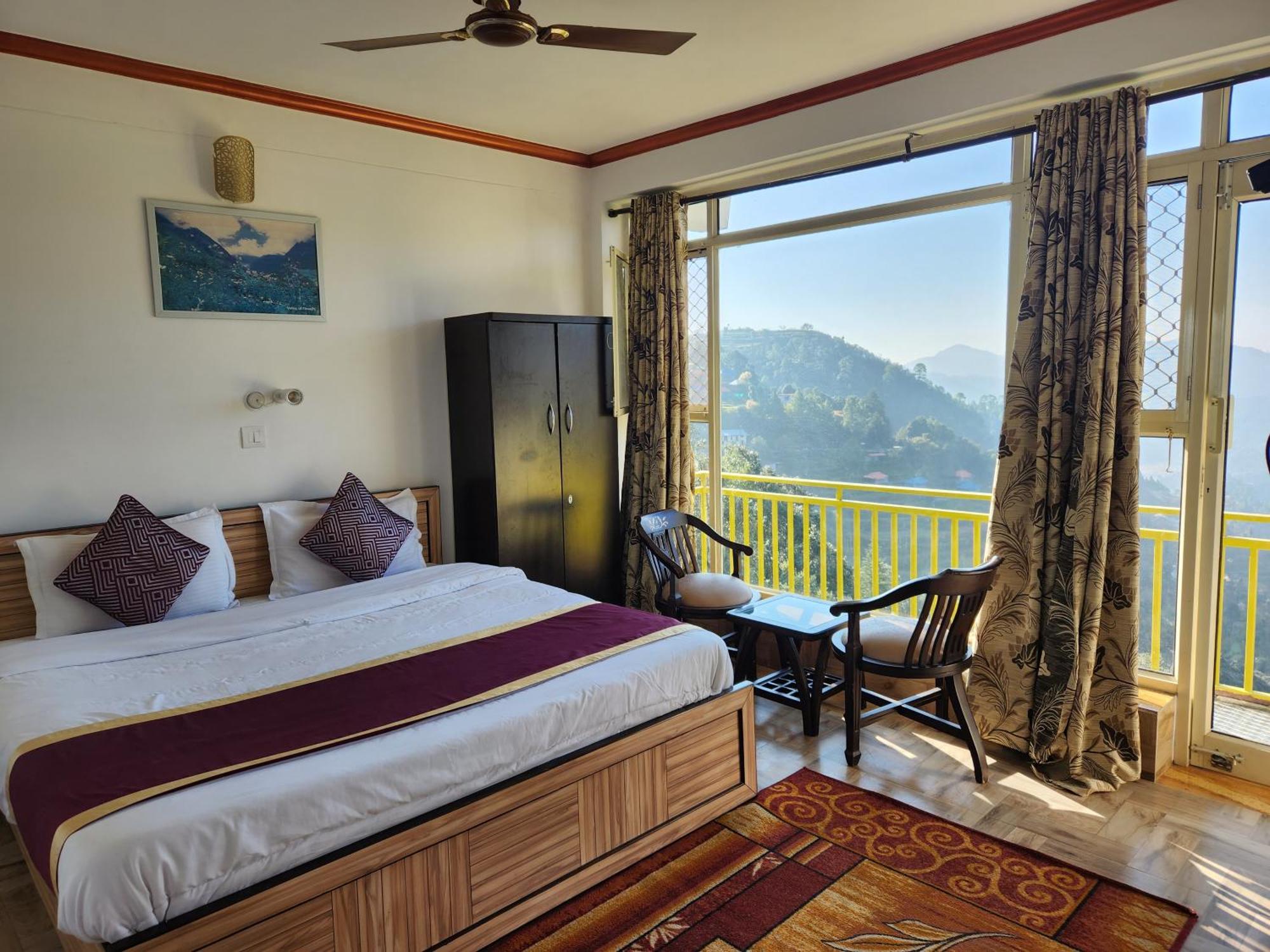 Mountain Golden Ray Apartment Муктесвар Екстериор снимка